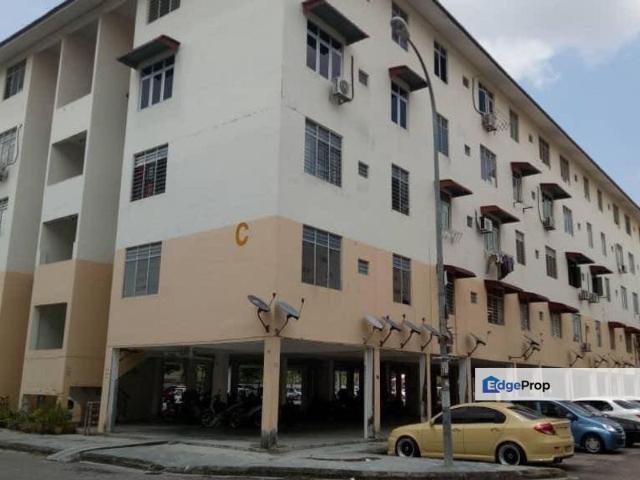 Flat for sale in Pulai, Bukit Ledang