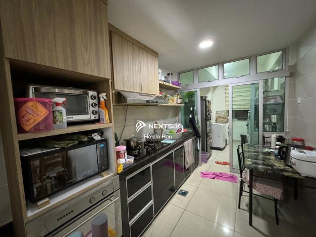 Shop for sale in Bukit Ledang, Johor