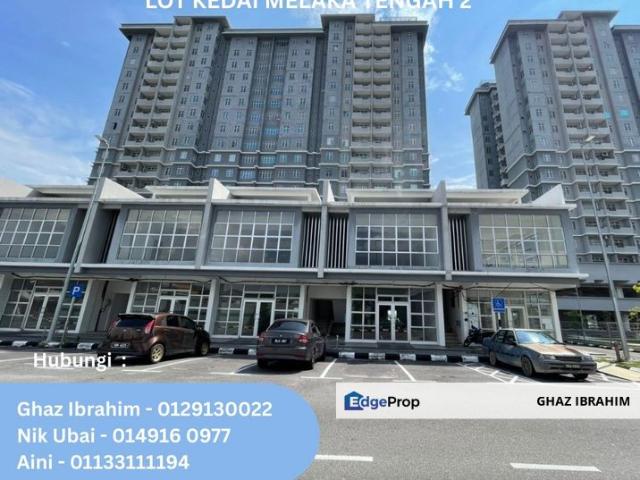 Shop for sale in Malaka