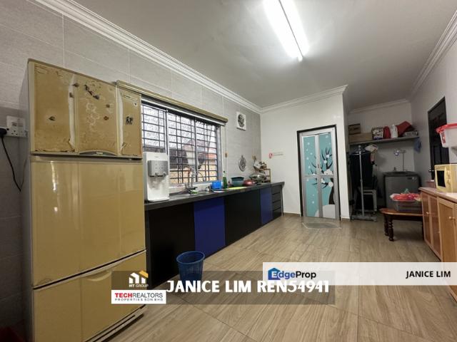 House for sale in Country Heights Damansara, Kuala Lumpur