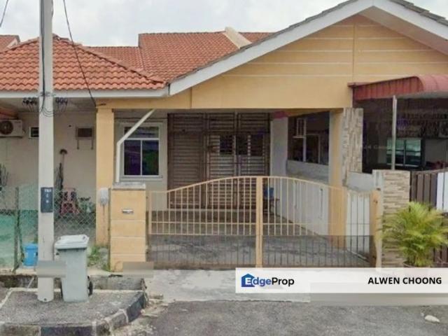 House for sale in Wellesley, Penang