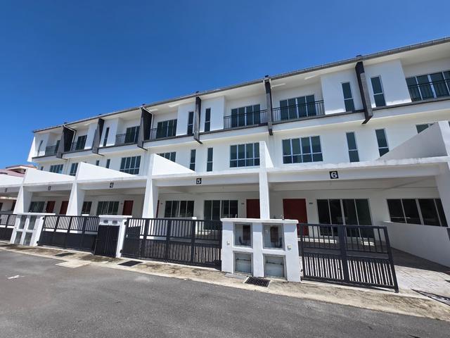 Terraced House for sale in Georgetown, Penang