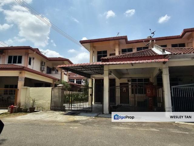 House for sale in Malaka