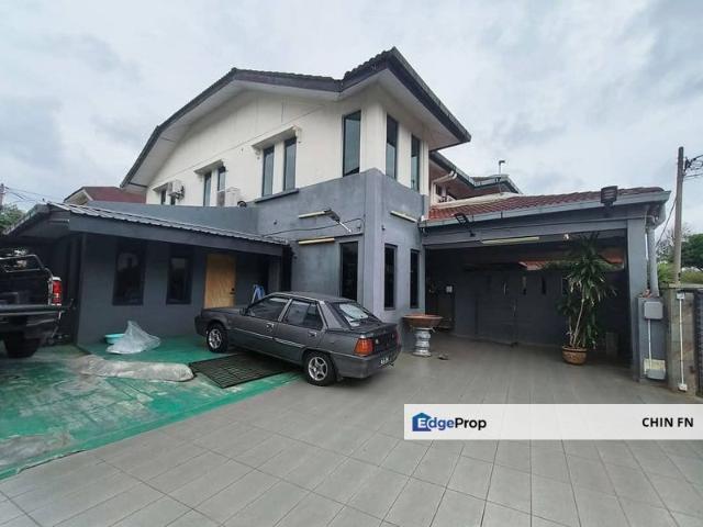 House for sale in Malaka