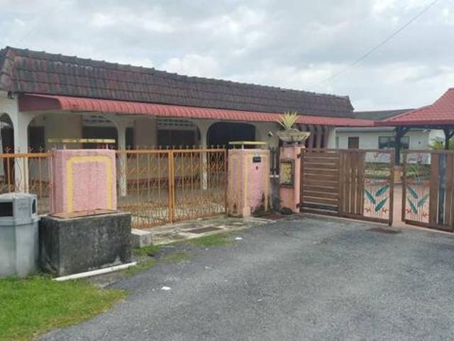 Bungalow for sale in Perak, Intan