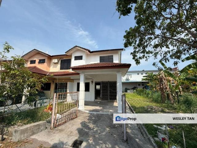 House for sale in Malaka