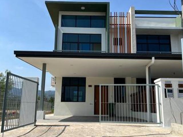 Terraced House for sale in Putatan, Sabah