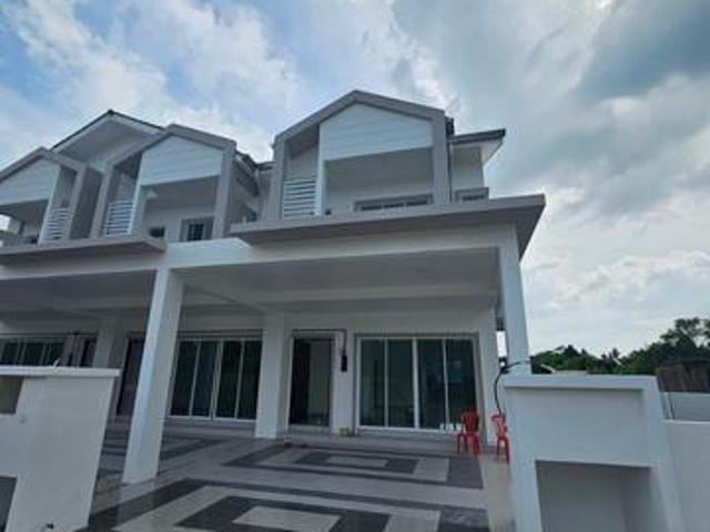 Terraced House for sale in Wellesley, Penang