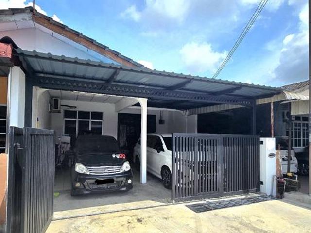 Terraced House for sale in Kangar