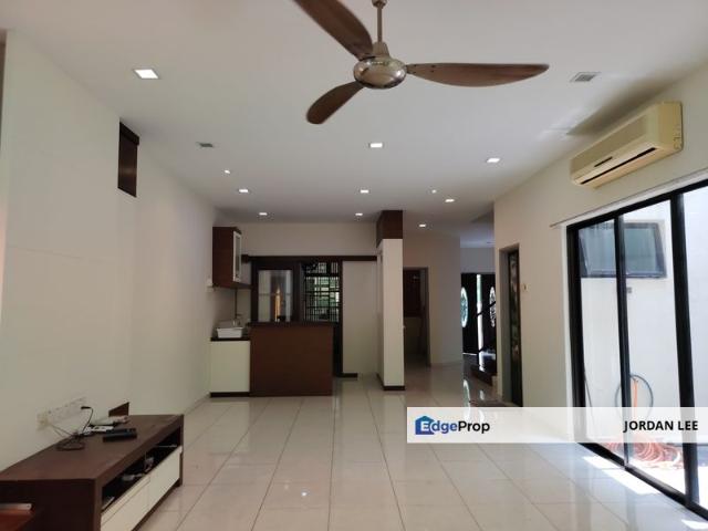 House for rent in Malaka