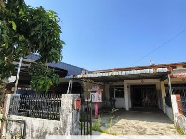 House for sale in Tangkak, Johor