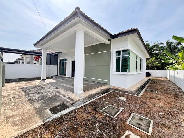 Residential House for sale in Tangkak, Johor
