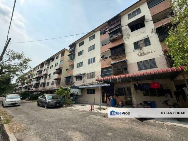 Flat for sale in Wellesley, Penang