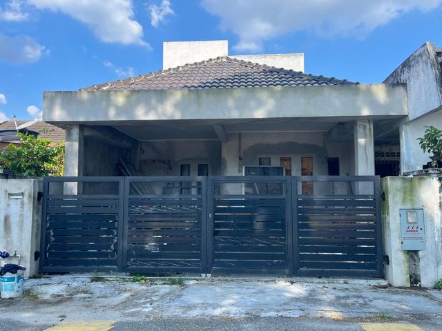 Terraced House for sale in Country Heights Damansara, Kuala Lumpur