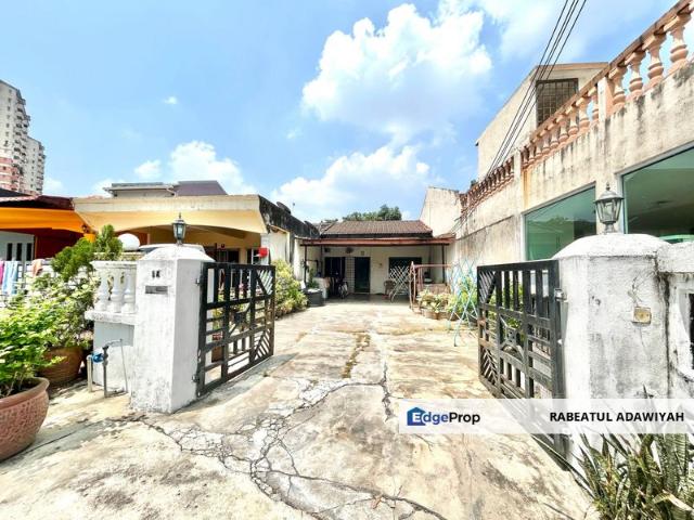 House for sale in Country Heights Damansara, Kuala Lumpur