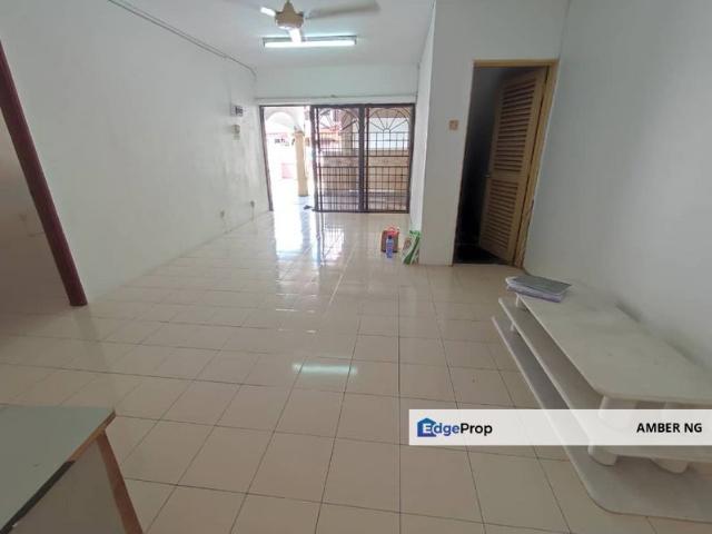House for sale in Country Heights Damansara, Kuala Lumpur