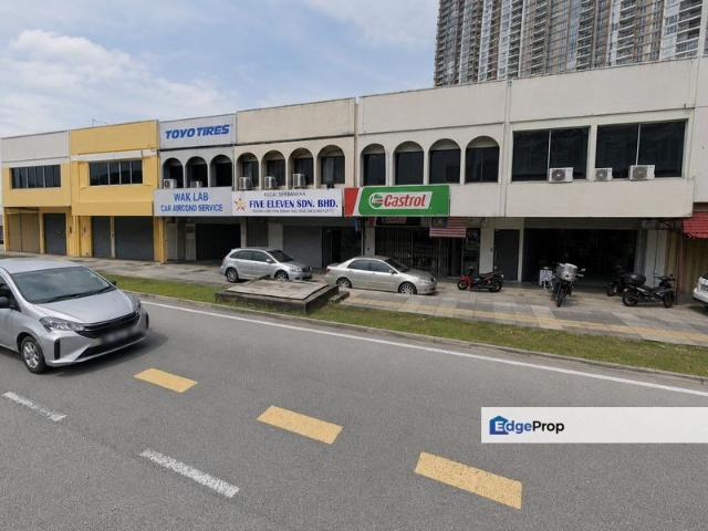 Shop for rent in Country Heights Damansara, Kuala Lumpur