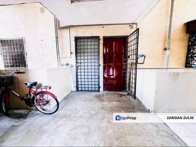 Flat for sale in Country Heights Damansara, Kuala Lumpur