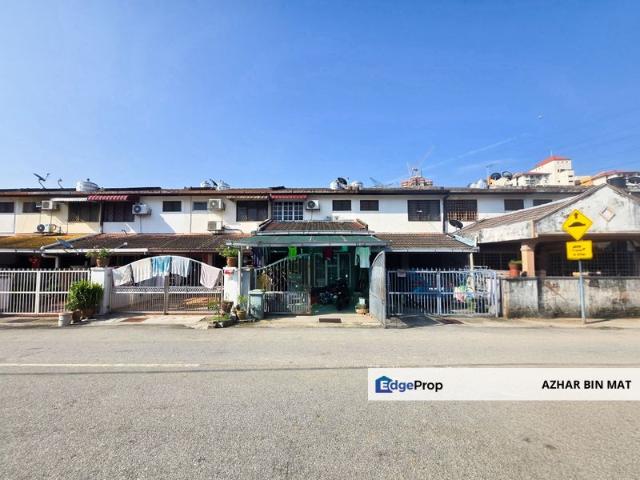 House for sale in Country Heights Damansara, Kuala Lumpur