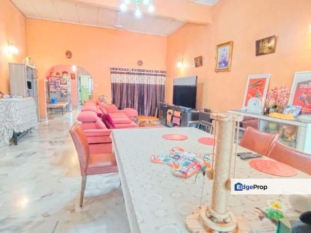 House for sale in Country Heights Damansara, Kuala Lumpur