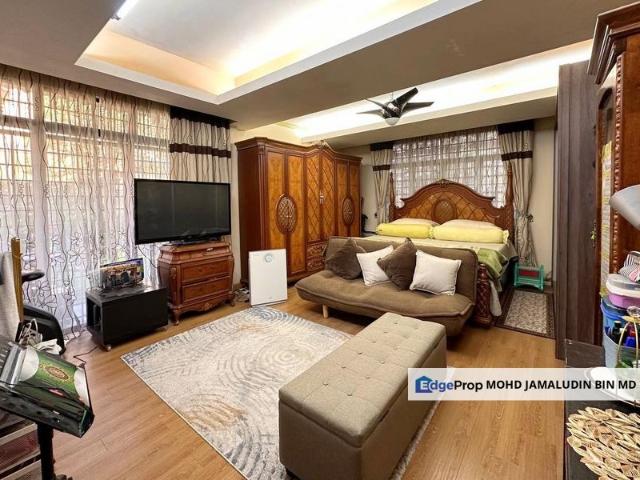 House for sale in Kajang, Langat
