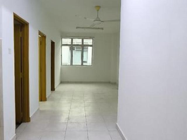 Apartment for sale in Kajang, Langat