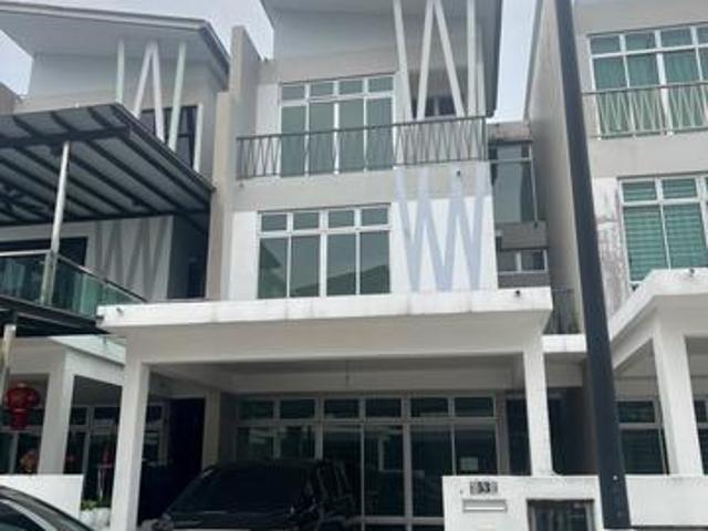 Terraced House for sale in Setia Indah, Johor Bahru