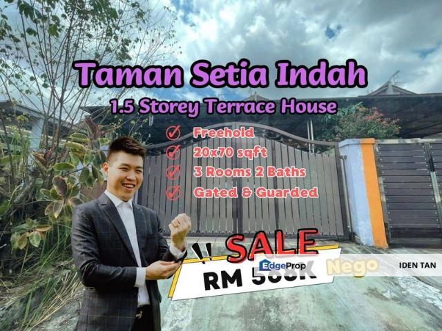 House for sale in Kampung Melayu Majidee, Tebrau