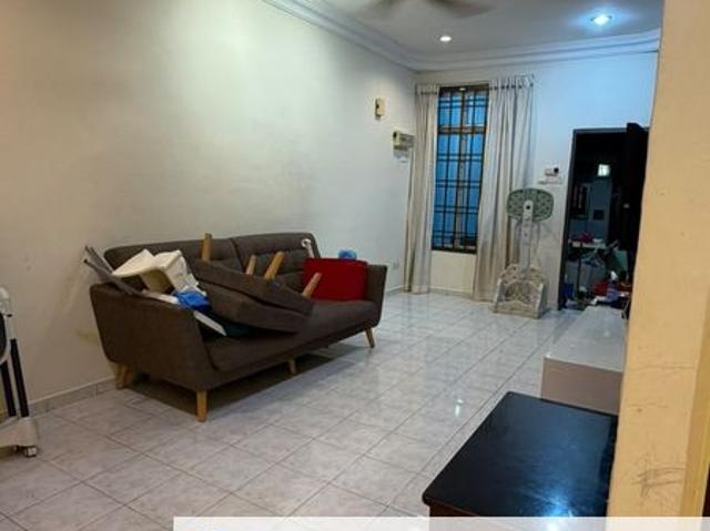 House for sale in Kampung Melayu Majidee, Tebrau