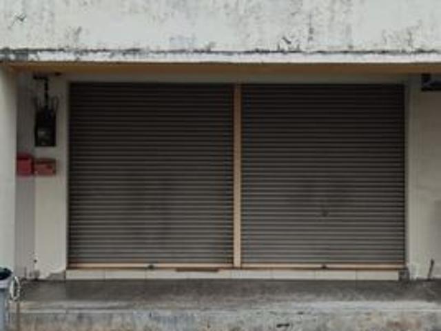 Shop for sale in Johor