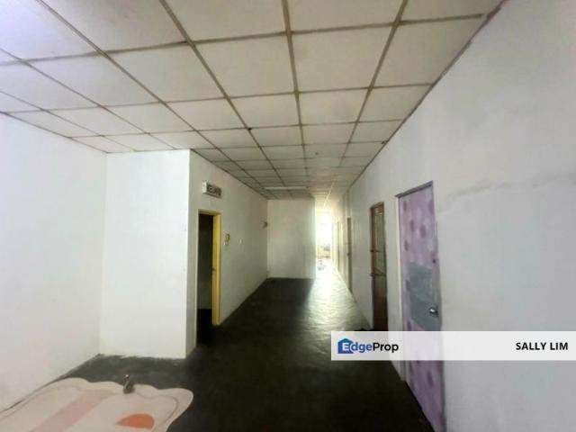 Shop for rent in Johor