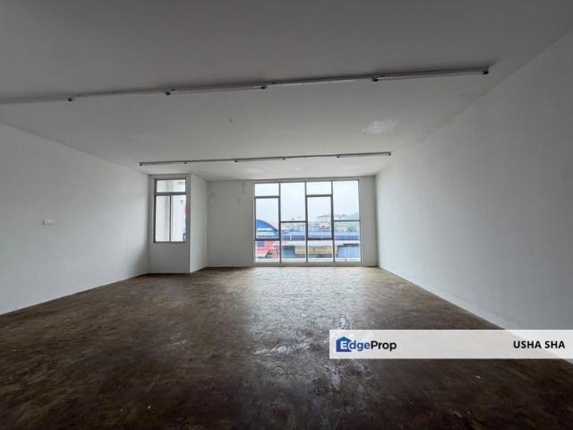 Shop for rent in Kampung Melayu Majidee, Tebrau