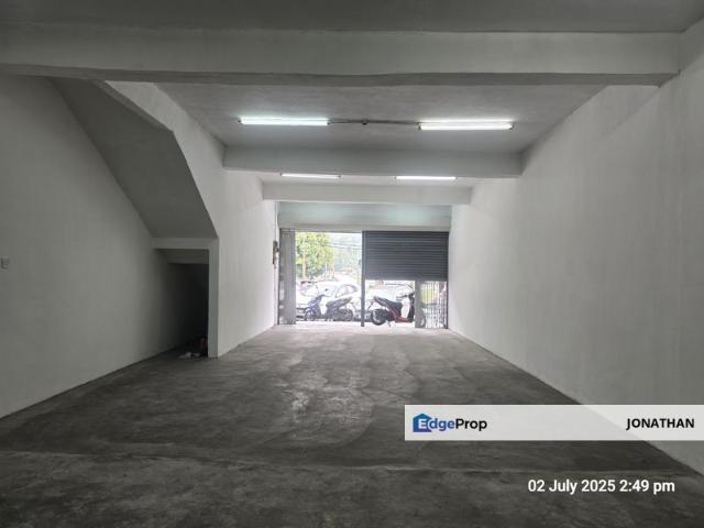 Shop for rent in Selayang, Selangor
