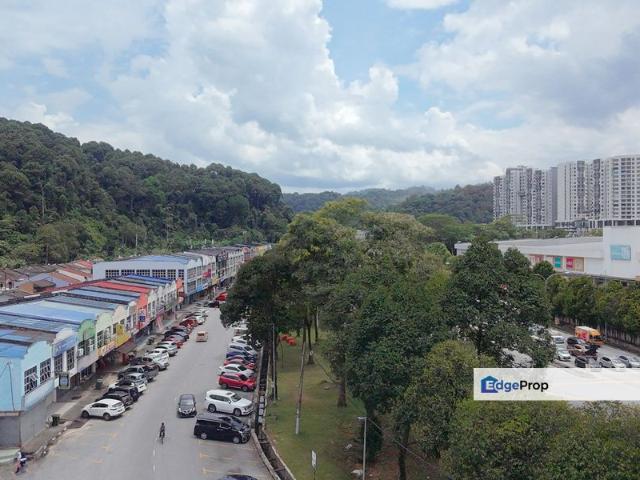 Shop for rent in Selayang, Selangor