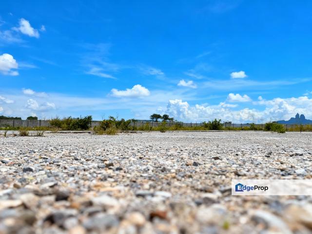 Shop for rent in Country Heights Damansara, Kuala Lumpur