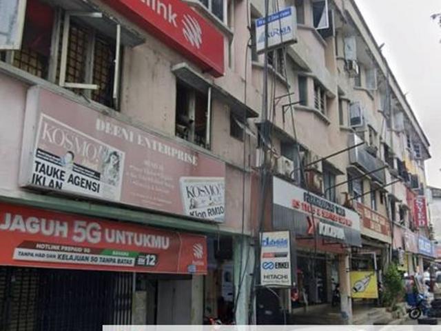 Shop for rent in Country Heights Damansara, Kuala Lumpur