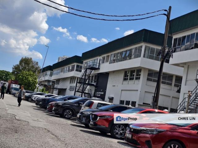 Warehouse for rent in Country Heights Damansara, Kuala Lumpur
