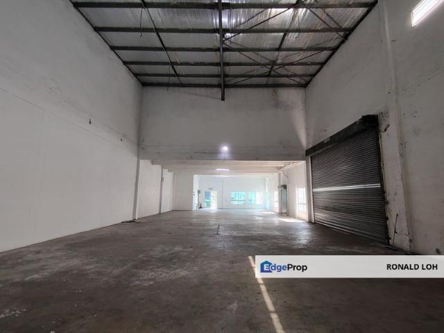 Warehouse for rent in Country Heights Damansara, Kuala Lumpur