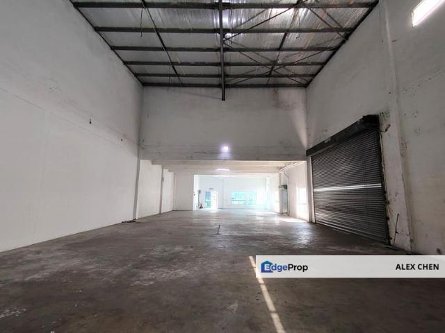Warehouse for rent in Country Heights Damansara, Kuala Lumpur