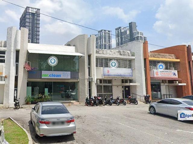 Warehouse for rent in Country Heights Damansara, Kuala Lumpur