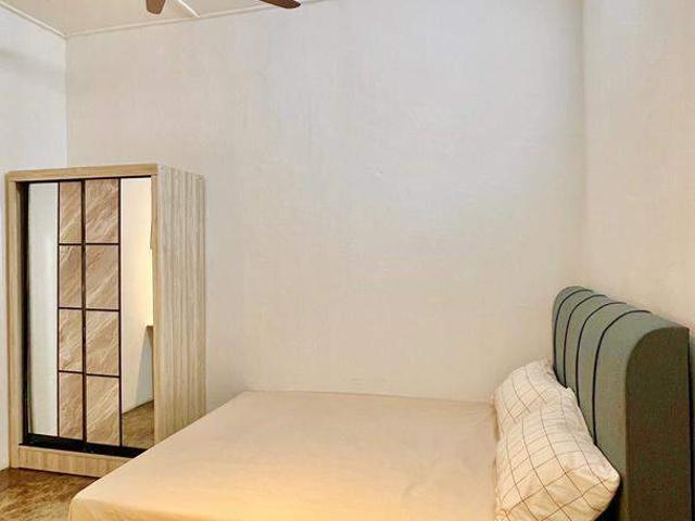 Room for rent in Wellesley, Penang