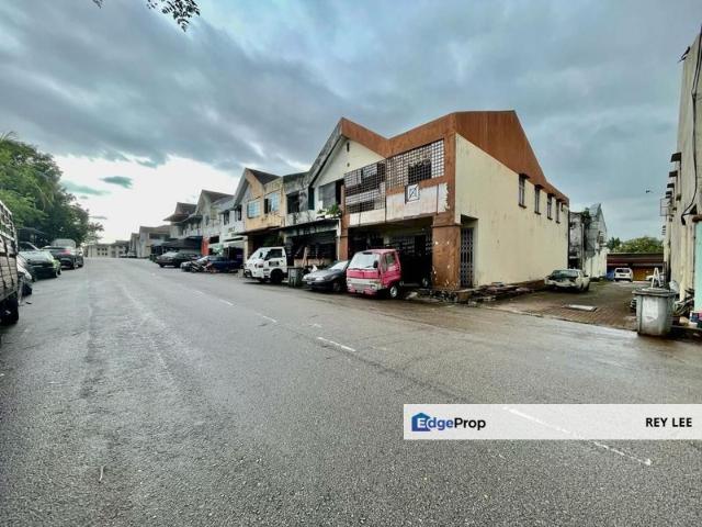 Shop for sale in Bukit Ledang, Johor