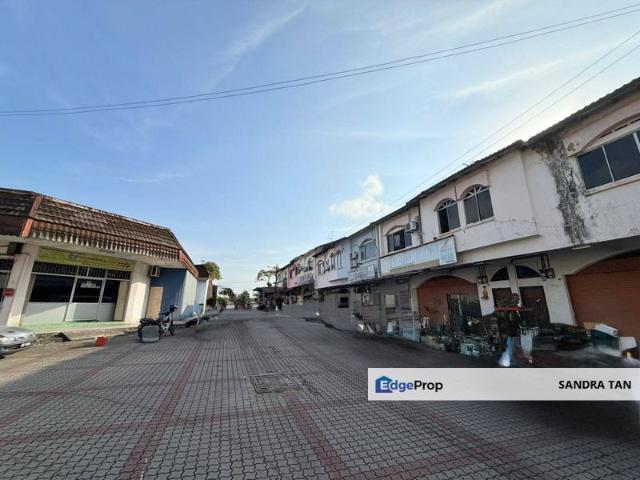 Shop for sale in Bukit Ledang, Johor