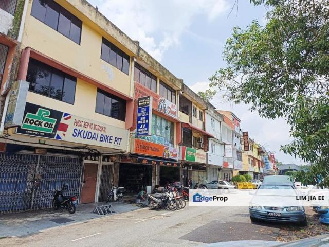 Shop for sale in Bukit Ledang, Johor