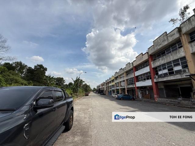 Shop for sale in Bukit Ledang, Johor