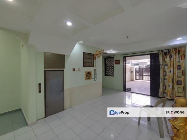 House for sale in Taman Skudai Baru 2, Iskandar Puteri