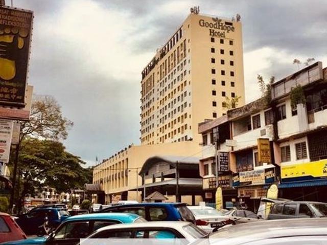 Shop for rent in Bukit Ledang, Johor