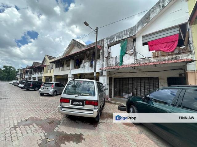 Shop for sale in Bukit Ledang, Johor