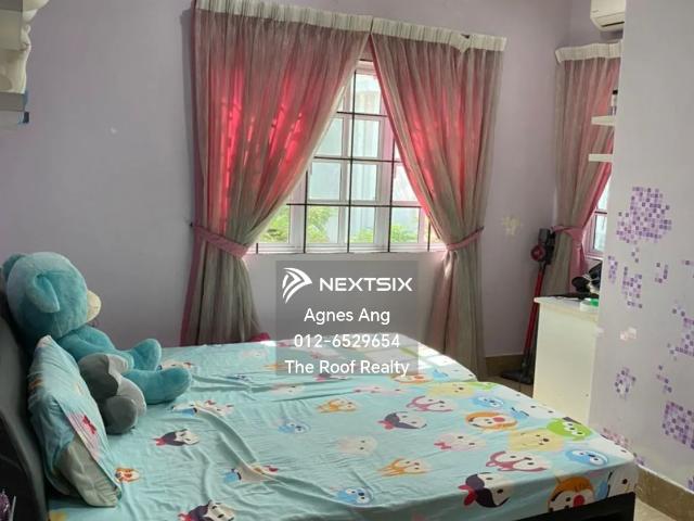 Shop for sale in Johor