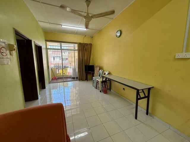 Flat for sale in Batu Pahat, Johor